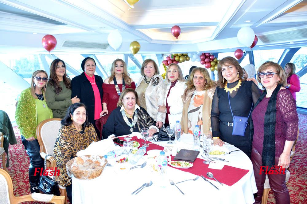 احتفالية اينرويل جاردن سيتي 83 18 1 1