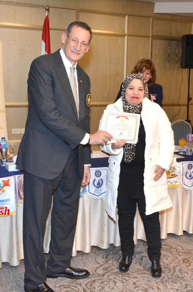 احتفالية بيوم الخدمة المهنية وتكريم من روتارى سرايات المعادى 43 18 2 2