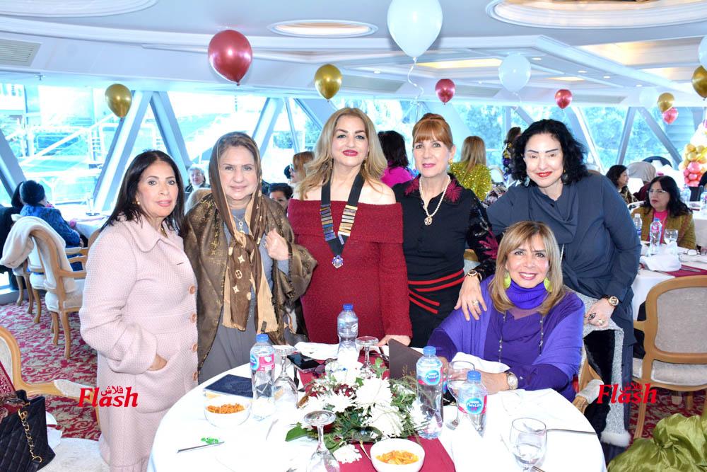 احتفالية اينرويل جاردن سيتي 37 8 3 3