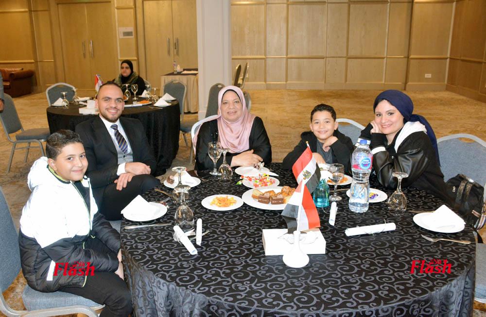 احتفالية بيوم الخدمة المهنية وتكريم من روتارى سرايات المعادى 45 DSC 0146