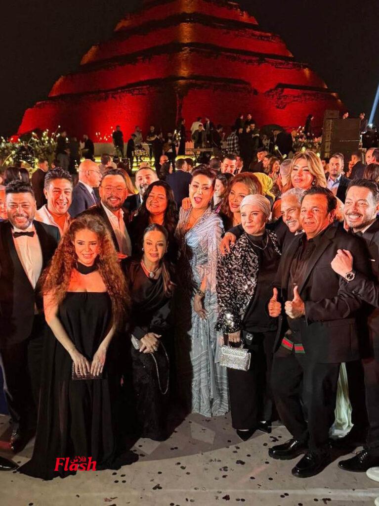 أول صورة من حفل زفاف ليلى أحمد زاهر وهشام جمال 204 1 10