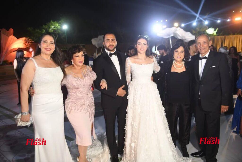 نجوم الفن والاعلام في زفاف نور كريمة المنتج عصام الامام 21 4 6