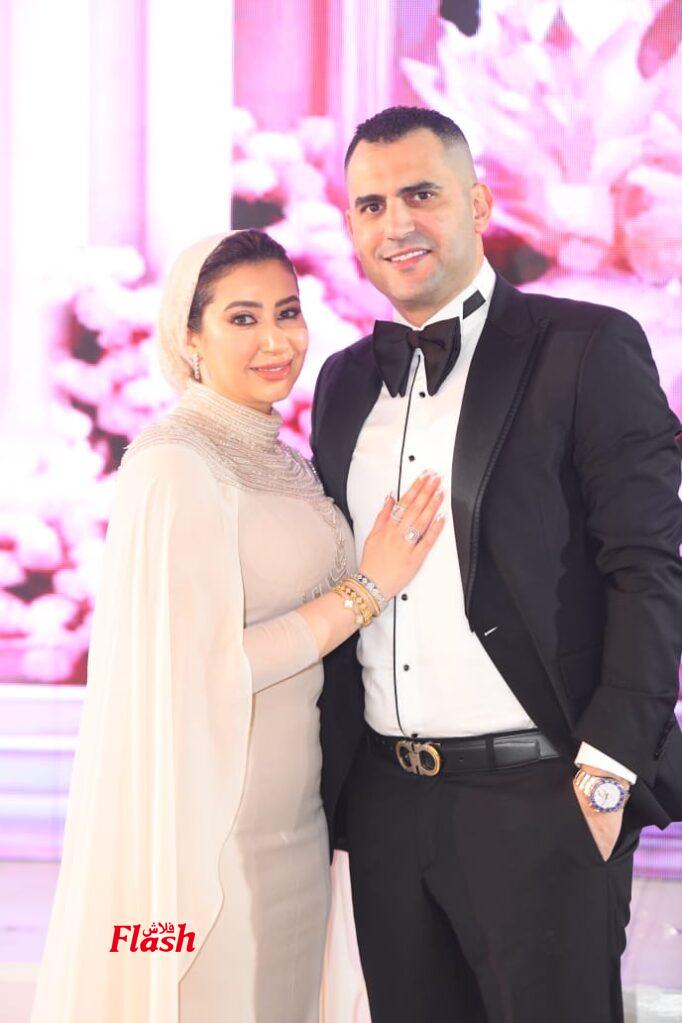 حكيم وأوكا وامينه _ يحيان زفاف علي ربيع ومنة البرنس 22 04