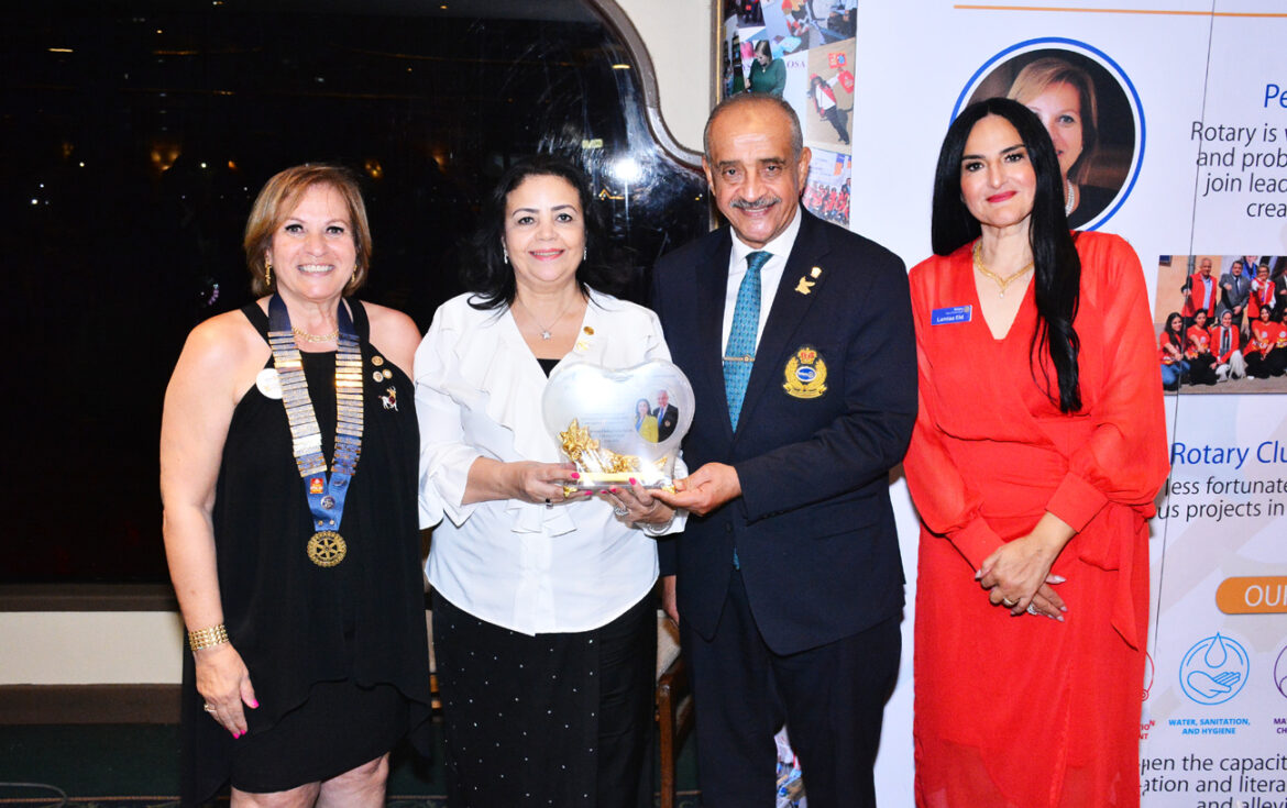 حفلة التسليم والتسلم لنادى روتارى كايرو نورث