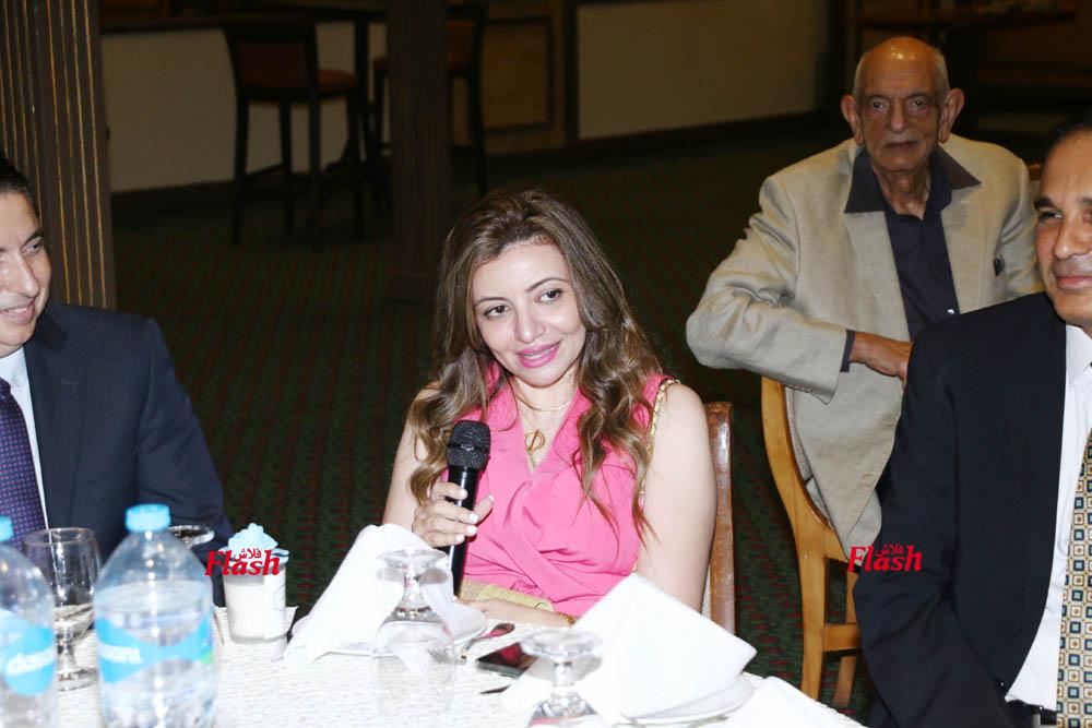 تسليم وتسلم رئاسه نادي روتاري جيزة كرنك 58 1 32