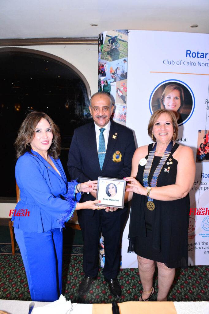 حفلة التسليم والتسلم لنادى روتارى كايرو نورث 43 10 5