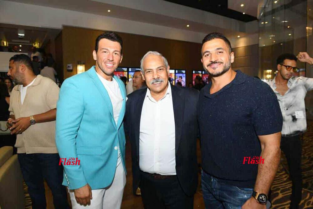 النجوم في العرض الخاص لفيلم روكي الغلابه 27 4 1 2