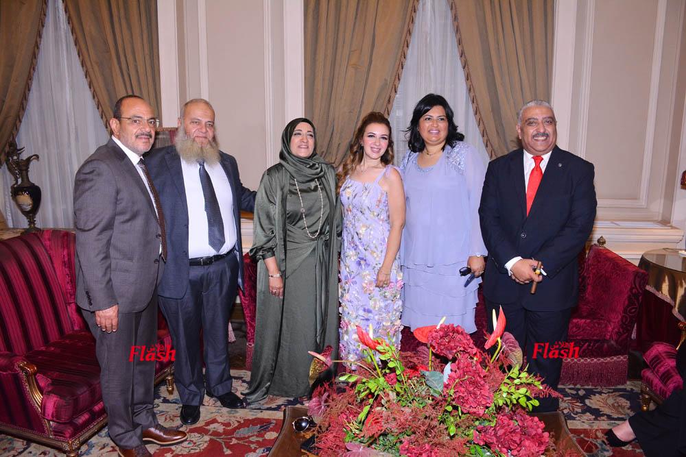 عقد قران ملك أحمد مجدي وكابتن طيارأحمد هشام البكري 54 DSC 0367