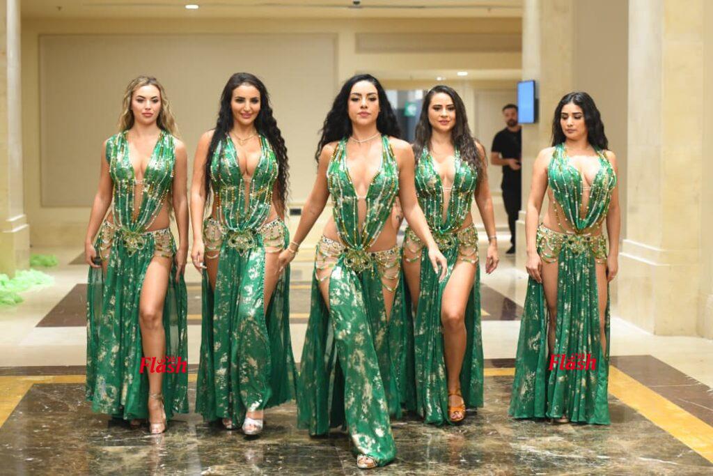 كوكبة من نجوم الفن والمجتمع في زفاف نجل الإعلامية داليا مطر 38 11 2