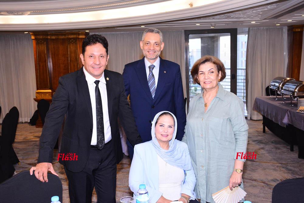 مبادرة " احنا معاكم " لروتارى كايرو جولف مدينتى 37 13 4