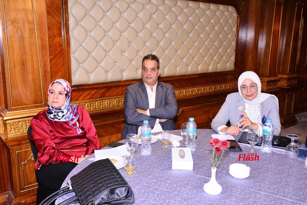 مبادرة " احنا معاكم " لروتارى كايرو جولف مدينتى 53 DSC 0199