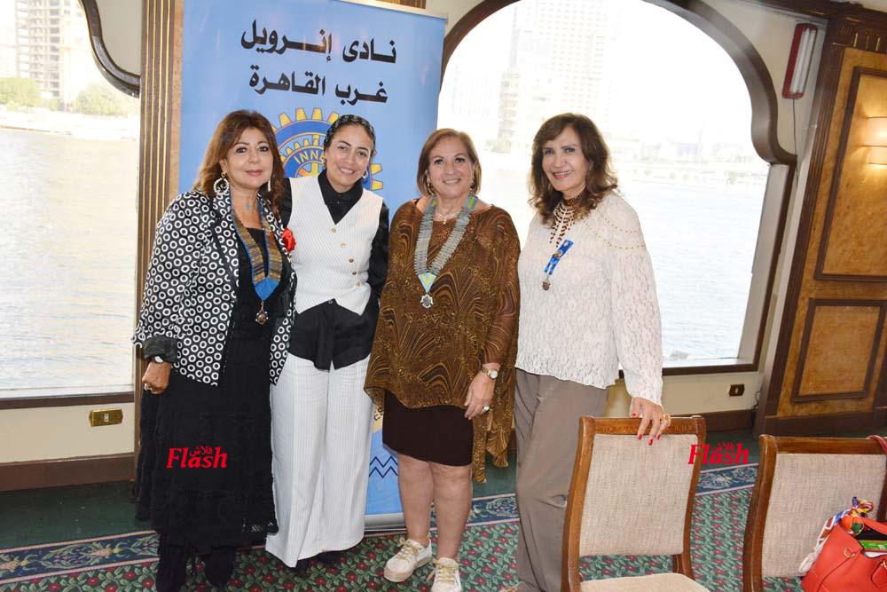 اجتماع رئيسه المنطقة هناء السادات مع اينرويل غرب القاهره 37 11 3 1