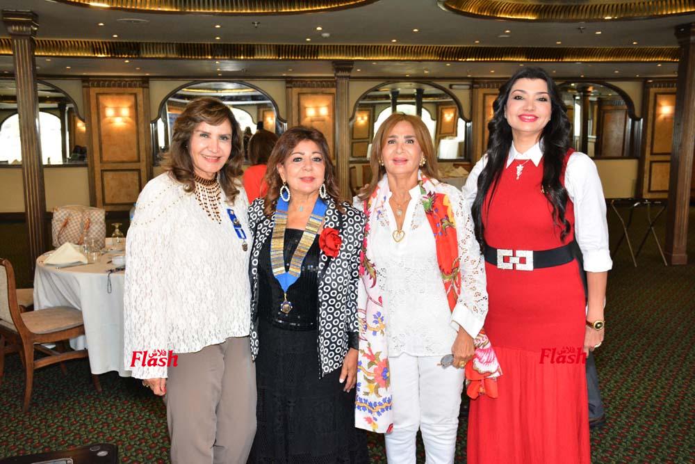 اجتماع رئيسه المنطقة هناء السادات مع اينرويل غرب القاهره 22 3 2 4