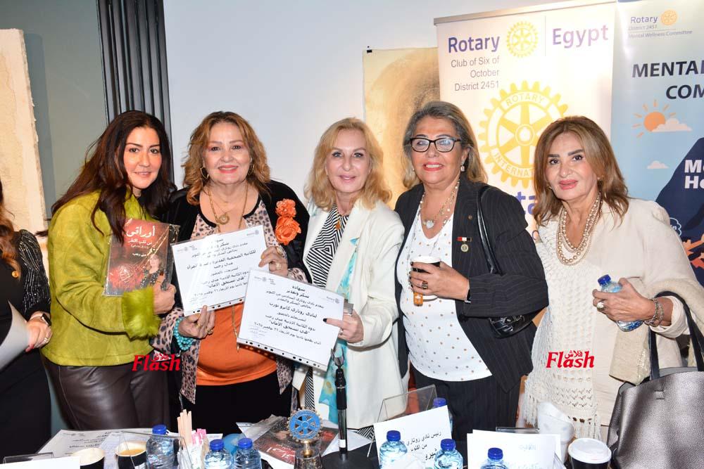 ندوة الكاتبه الصحفية مني رجب بمناسبه اليوم العالمي للقضاء علي العنف ضد المرأة 50 13 1 2