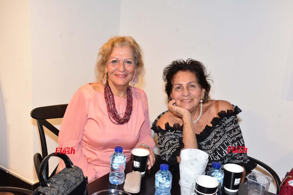 ندوة الكاتبه الصحفية مني رجب بمناسبه اليوم العالمي للقضاء علي العنف ضد المرأة 75 19 2 2