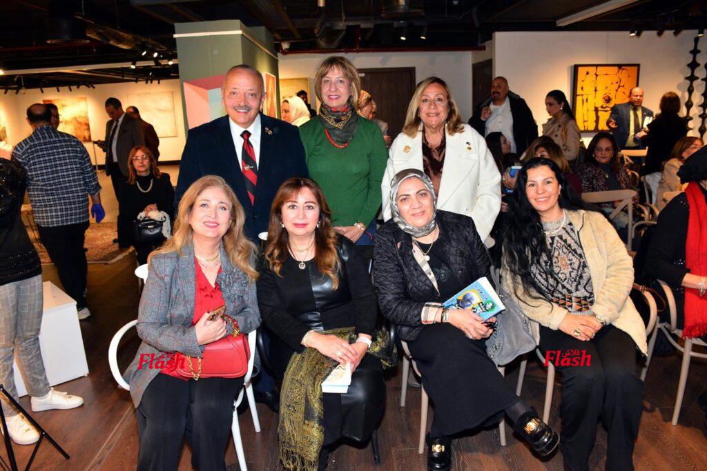 ندوة نادي روتاري ٦ اكتوبر بعنوان ( المرأة بين الحق والباطل ) 31 11 1 3