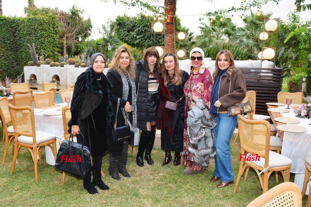 تجمع سيدات المجتمع في احتفال وحب دكتور.حنان كريمه 90 24 2