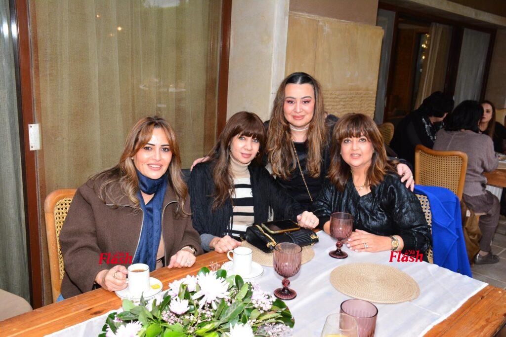 تجمع سيدات المجتمع في احتفال وحب دكتور.حنان كريمه 27 5 1 4