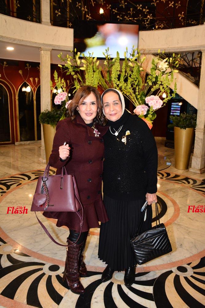 ندوة مشتركه لنادي إينرويل الجيزه ونادي لاينز بيڤرلي هيلز في حوار مفتوح للكاتب والإعلامي إبراهيم عيسي 43 014 1