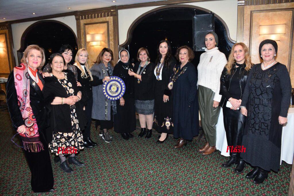 ندوة مشتركه لنادي إينرويل الجيزه ونادي لاينز بيڤرلي هيلز في حوار مفتوح للكاتب والإعلامي إبراهيم عيسي 40 12 1