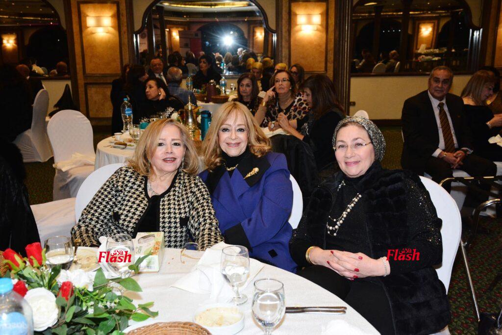 ندوة مشتركه لنادي إينرويل الجيزه ونادي لاينز بيڤرلي هيلز في حوار مفتوح للكاتب والإعلامي إبراهيم عيسي 50 17 2