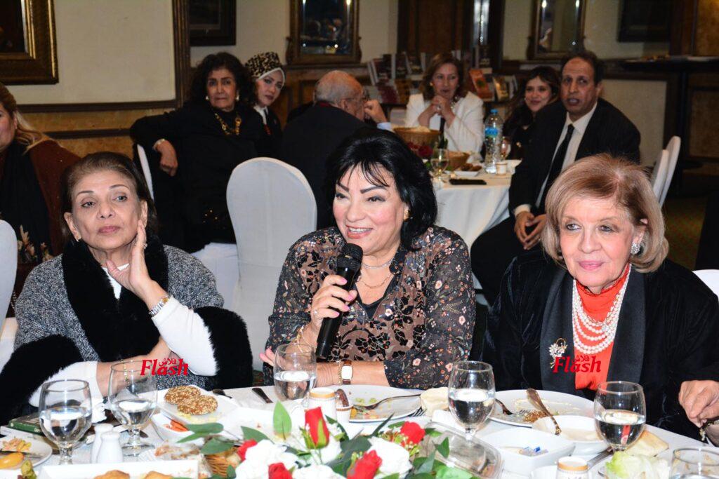 ندوة مشتركه لنادي إينرويل الجيزه ونادي لاينز بيڤرلي هيلز في حوار مفتوح للكاتب والإعلامي إبراهيم عيسي 52 17 4