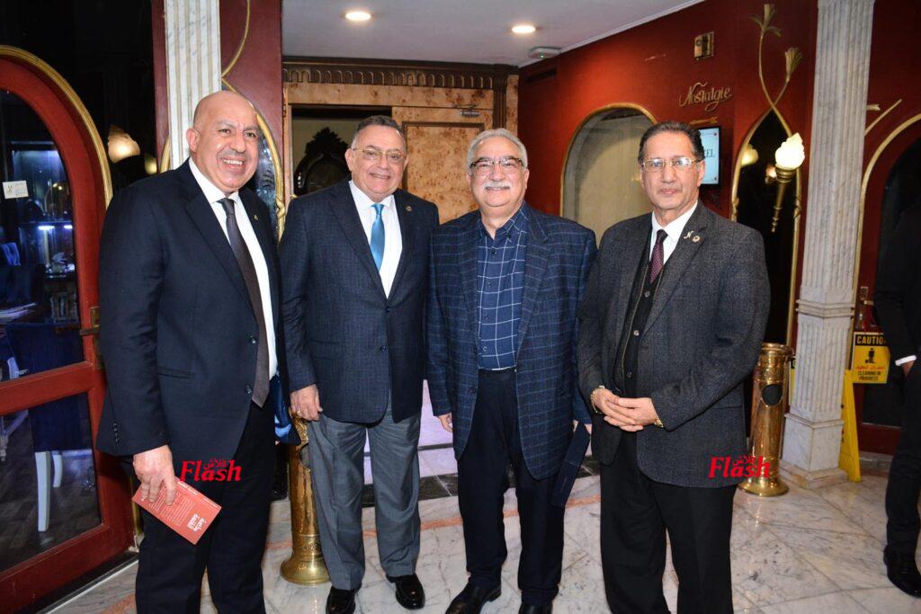 ندوة مشتركه لنادي إينرويل الجيزه ونادي لاينز بيڤرلي هيلز في حوار مفتوح للكاتب والإعلامي إبراهيم عيسي 57 19 2