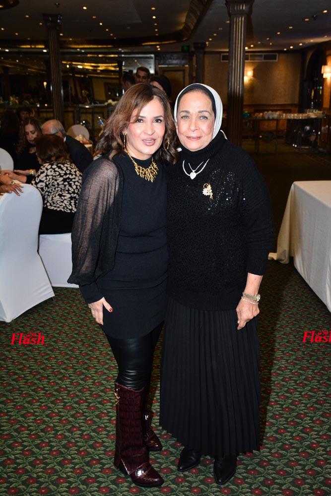 ندوة مشتركه لنادي إينرويل الجيزه ونادي لاينز بيڤرلي هيلز في حوار مفتوح للكاتب والإعلامي إبراهيم عيسي 30 8 1