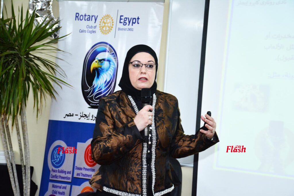 برنامج تنمية المهارات القيادية الشبابية بالتعاون مع الجامعة الكندية الدولية (CIC) 33 10 2 3