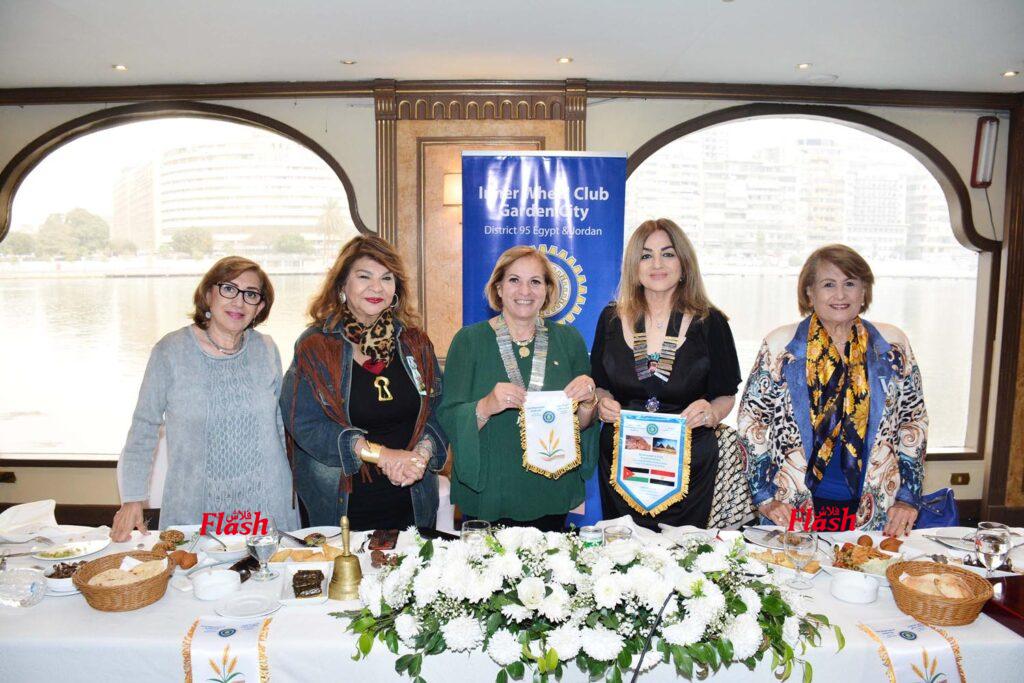 زيارة رئيسة المنطقة لاينرويل جاردن سيتي 31 12 1 3