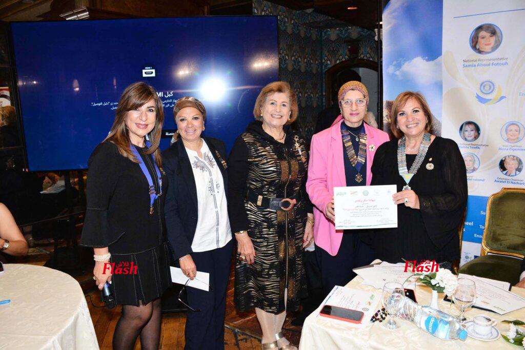 توقيع بروتوكول تعاون لتوصيل المياة لقرى الفيوم بين اندية الاينرويل المنطقة ٩٥ مصر والاردن وجمعية الاورمان 45 13 1 1