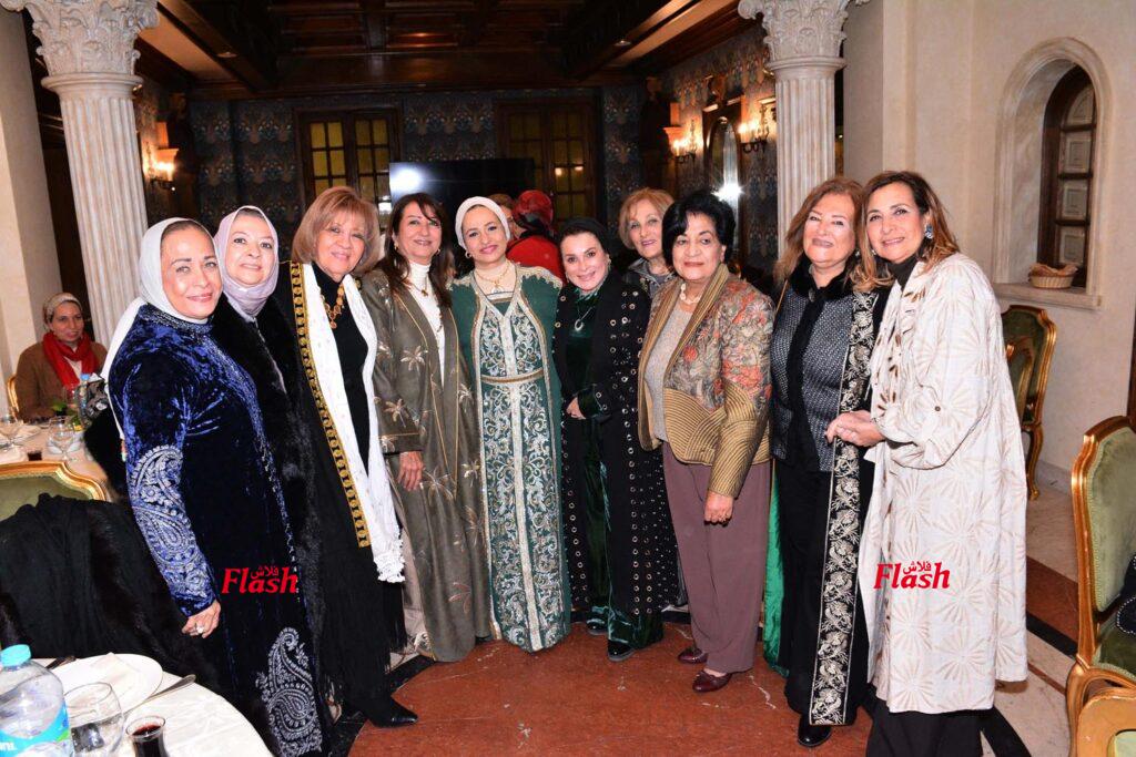 افطار وندوة مشتركه لنادي إينرويل الجيزه والقاهره شمال والنيل والجزيره مع المحامية الدكتورة / مني ذو الفقار 49 14 6 1