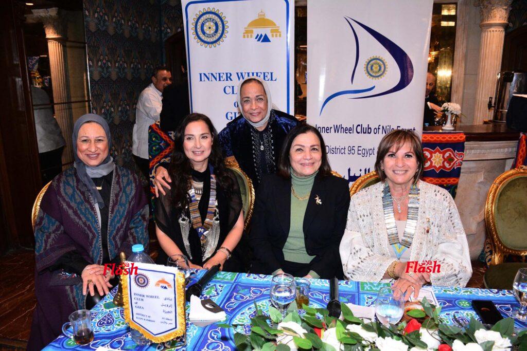 افطار وندوة مشتركه لنادي إينرويل الجيزه والقاهره شمال والنيل والجزيره مع المحامية الدكتورة / مني ذو الفقار 50 15 1 3