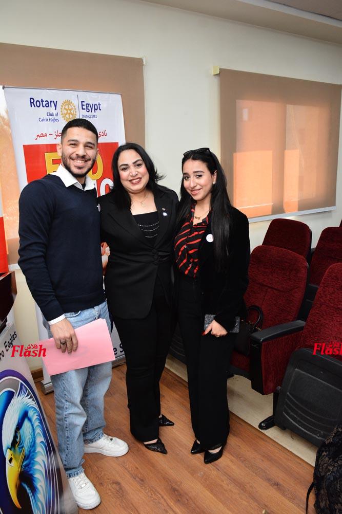 برنامج تنمية المهارات القيادية الشبابية بالتعاون مع الجامعة الكندية الدولية (CIC) 45 16 2 4