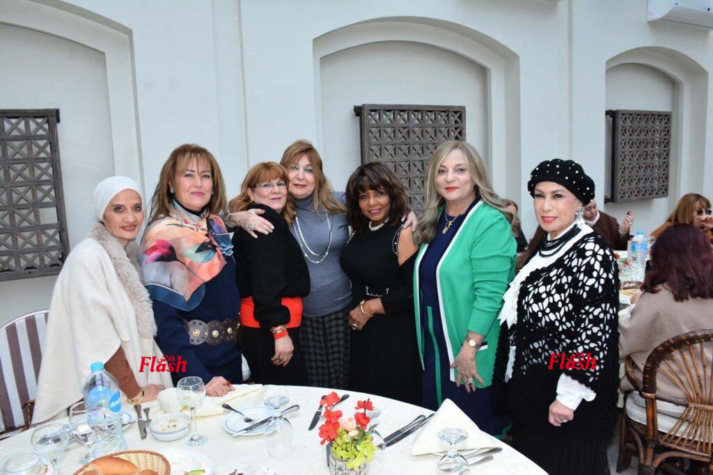 سيدات العمل الاجتماعي والخيري في حفل الإنشاد الديني والمدائح النبويه 72 30 2