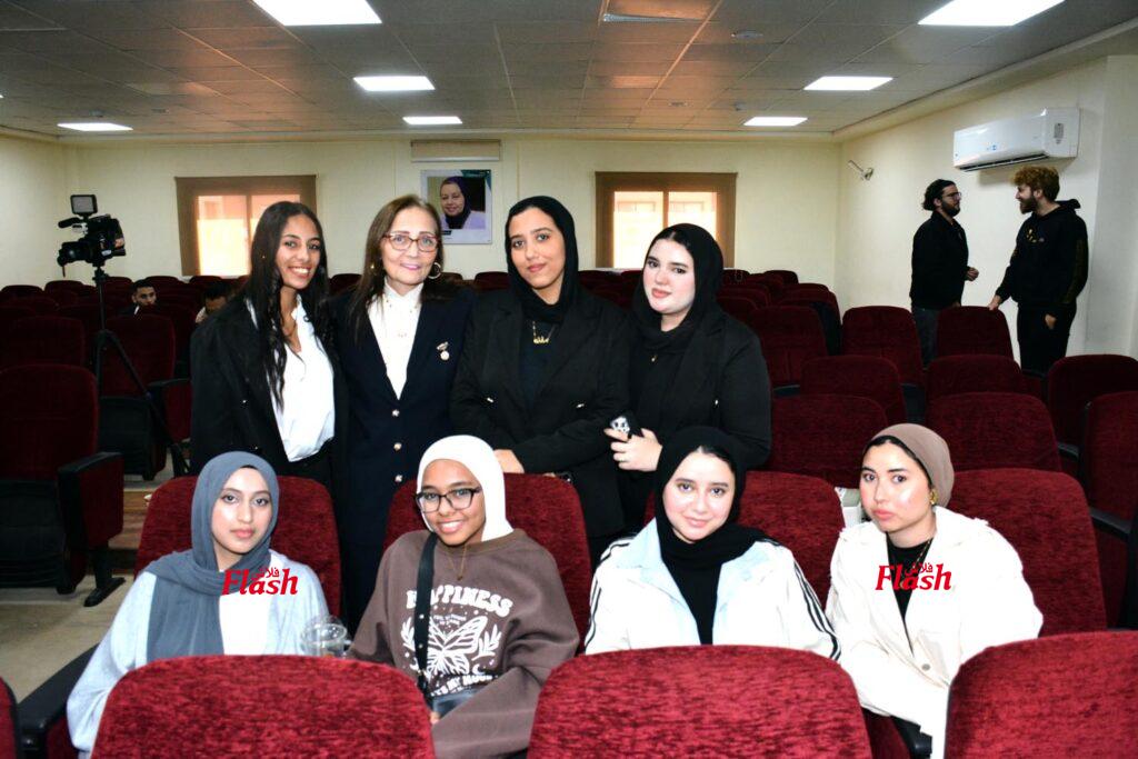 برنامج تنمية المهارات القيادية الشبابية بالتعاون مع الجامعة الكندية الدولية (CIC) 67 DSC 0628