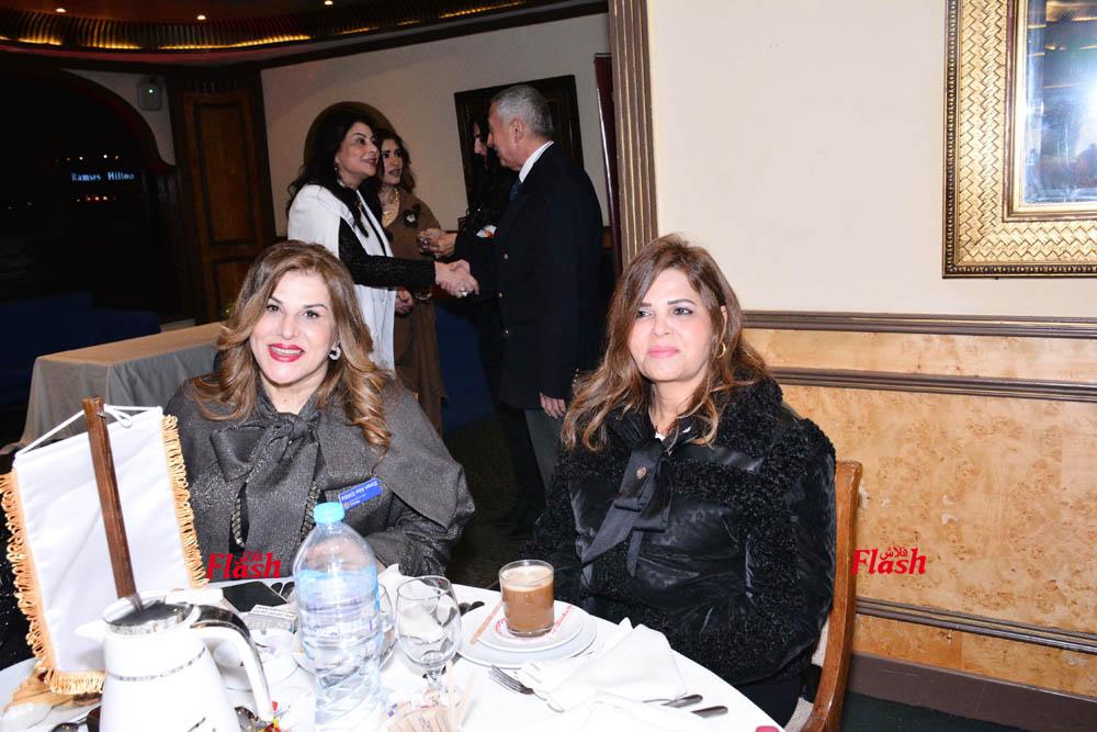 زيارة المحافظ دكتور حسام فرحات لروتاري كايرو نورث 42 18 1 4