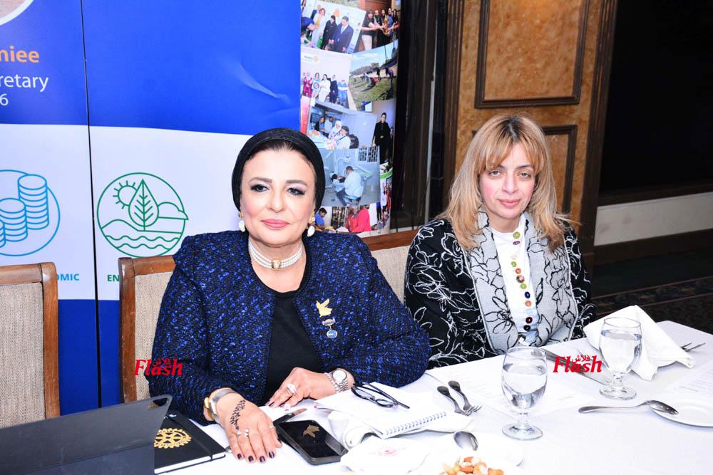 زيارة المحافظ دكتور حسام فرحات لروتاري كايرو نورث 55 24 02