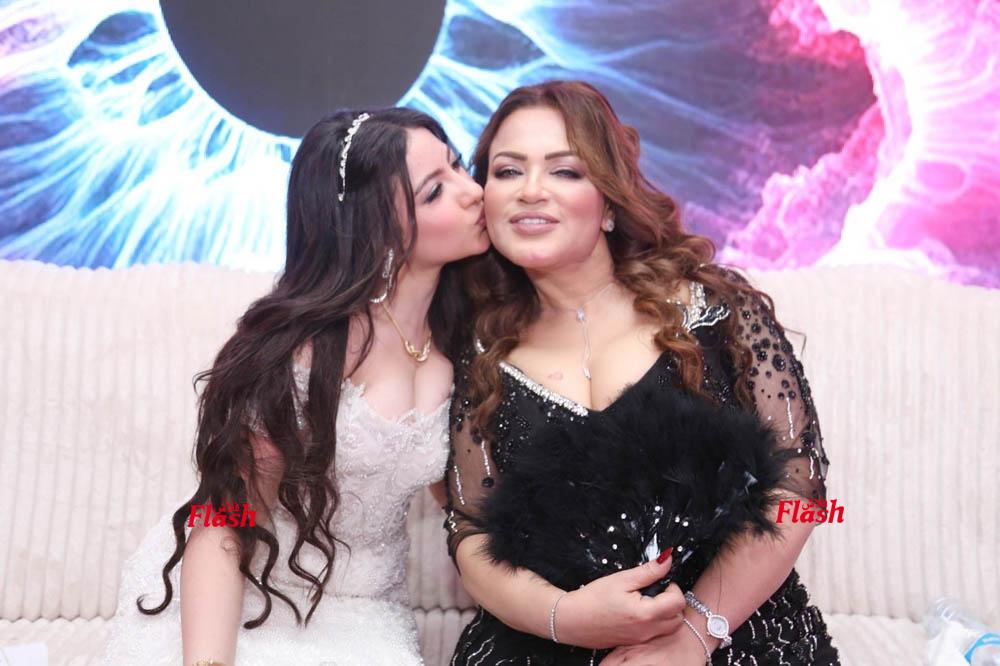 شيبة وسعد الصغير يشعلون حفل خطوبة خالد كراوية وسلمى النقيب 29 7 2 6