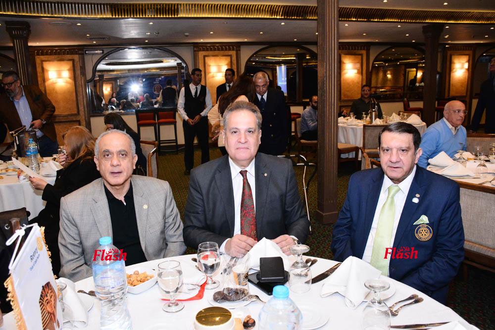 زيارة المحافظ دكتور حسام فرحات لروتاري كايرو نورث 58 DSC 0225