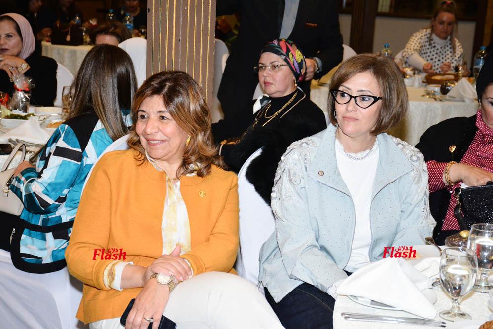 ندوة روتاري كايرو نورث "الوعي مسؤوليتنا" مع الدكتور/ عبد الناصر عمر 33 10 1 2