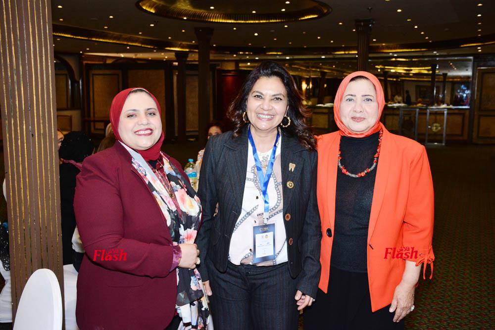 ندوة روتاري كايرو نورث "الوعي مسؤوليتنا" مع الدكتور/ عبد الناصر عمر 35 11 1 1