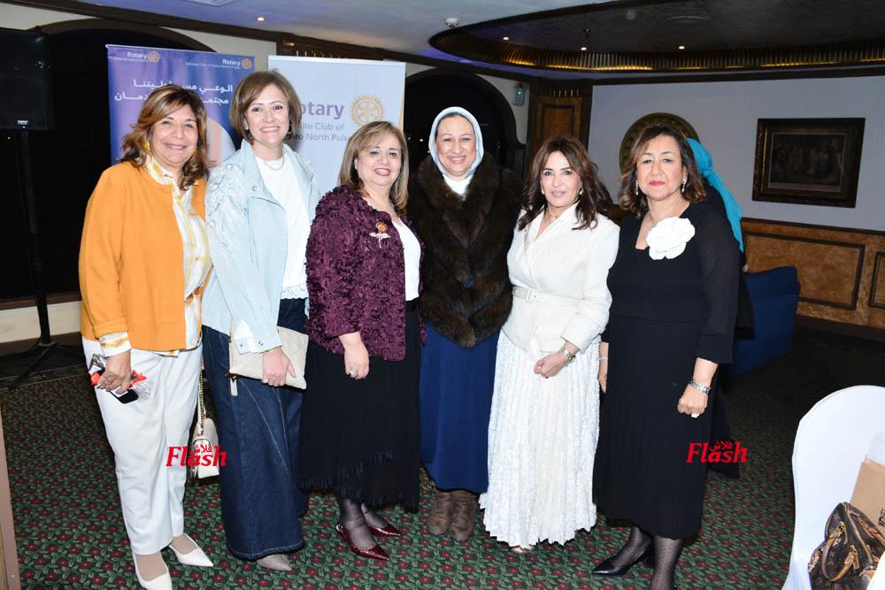 ندوة روتاري كايرو نورث "الوعي مسؤوليتنا" مع الدكتور/ عبد الناصر عمر 67 25 1 1