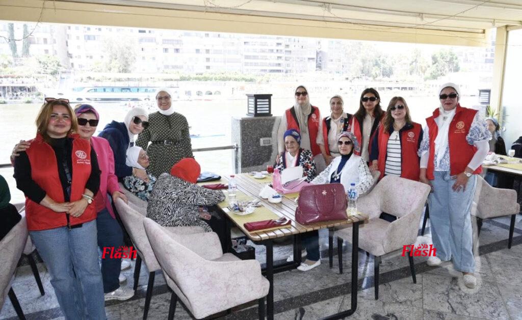 نادي روتاري جولدن سكوير ويوم ترفيهي لكبار السن 22 4 7