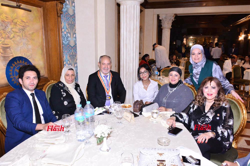 احتفالية تسليم وتسلم روتاري كايرو إيجلز 69 24 1